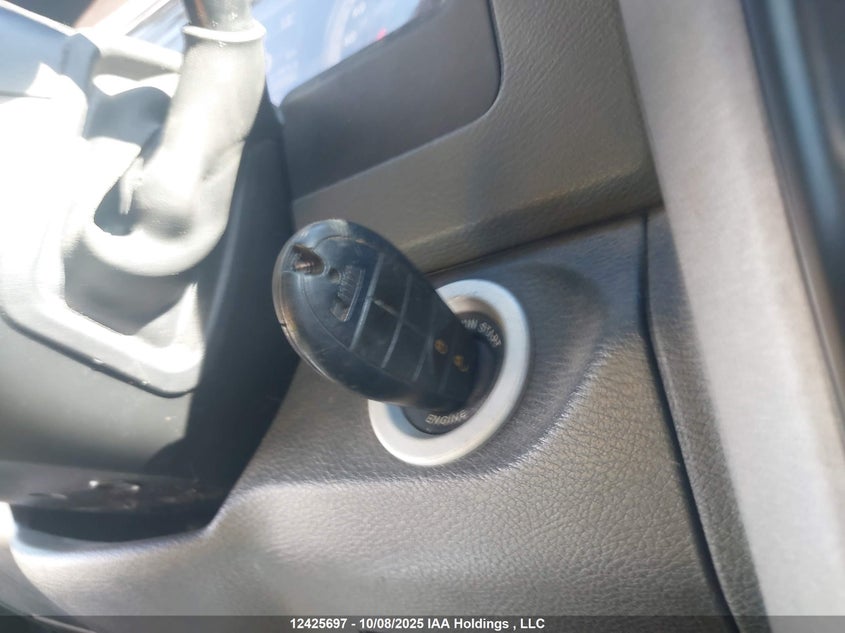 2015 Ram 1500 St VIN: 1C6RR7FT2FS571162 Lot: 12425697