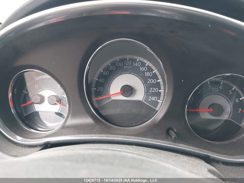 2013 Chrysler 200 VIN: 1C3CCBAB7DN623225 Lot: 12425715