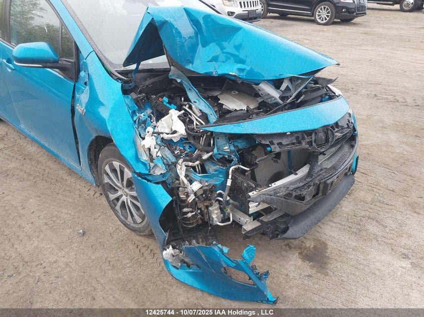 2022 Toyota Prius Prime Le/Xle/Limited VIN: JTDKAMFP4N3199013 Lot: 12425744