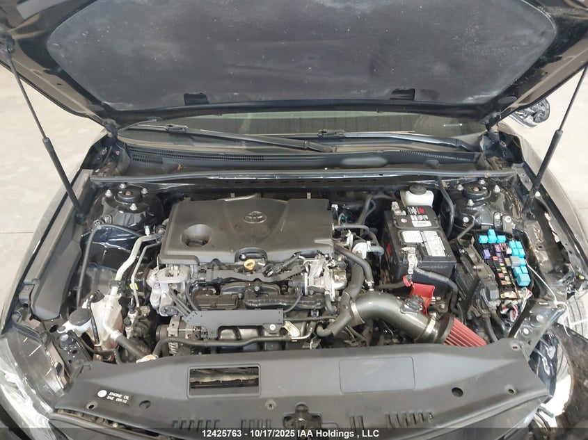 2019 Toyota Camry Le VIN: 4T1B11HK4KU781713 Lot: 12425763