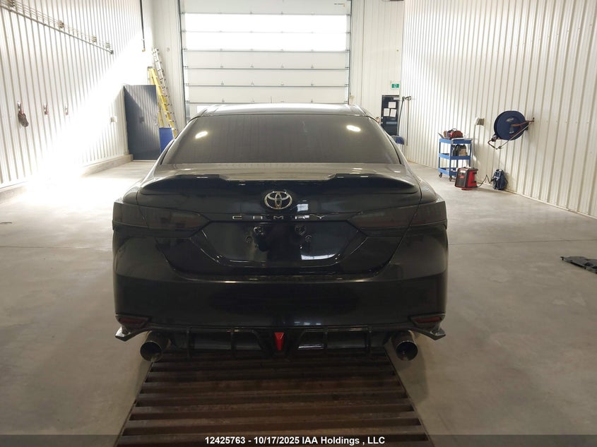 2019 Toyota Camry Le VIN: 4T1B11HK4KU781713 Lot: 12425763