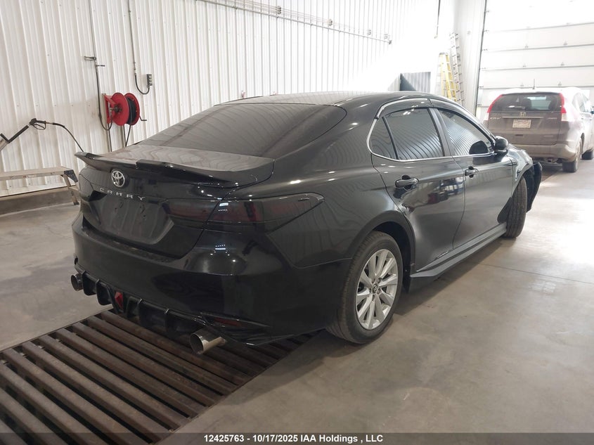 4T1B11HK4KU781713 2019 TOYOTA CAMRY photo no. 4