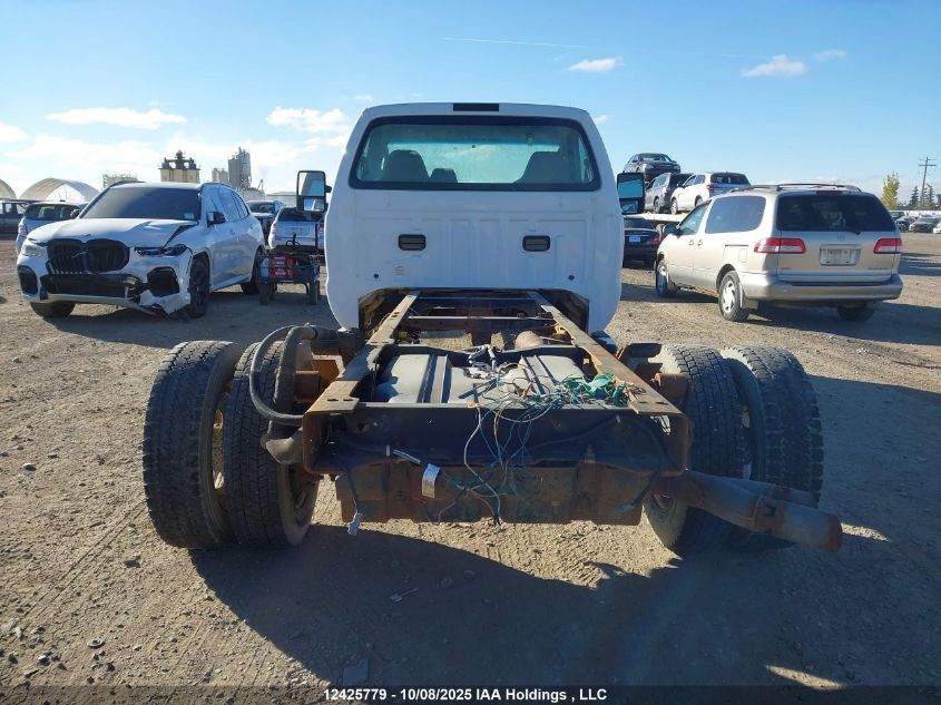 2008 Ford F450 Super Duty VIN: 1FDXF46R88EA14393 Lot: 12425779