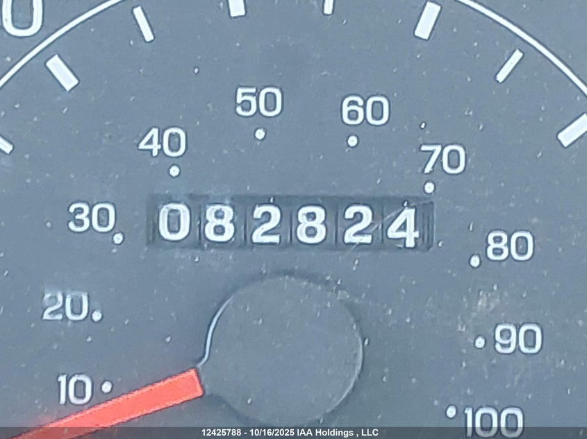 2001 Ford F250 Super Duty VIN: 1FTNF21L91EB25947 Lot: 12425788