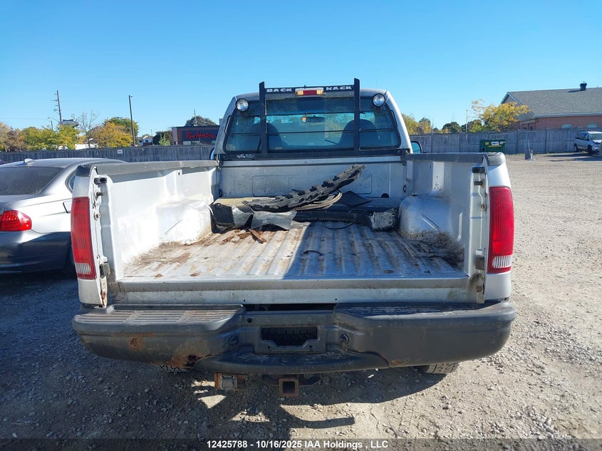 2001 Ford F250 Super Duty VIN: 1FTNF21L91EB25947 Lot: 12425788