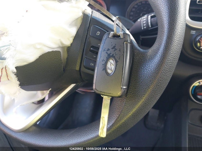 2021 Hyundai Venue Se VIN: KMHRB8A3XMU070186 Lot: 12425802