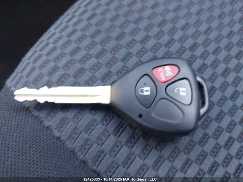 2007 Toyota Rav4 Sport V6 VIN: JTMBK32V476010664 Lot: 12425833