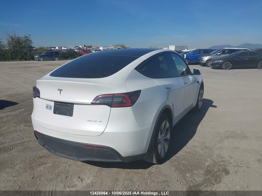 7SAYGDEE2PF596074 2023 TESLA MODEL Y photo no. 4