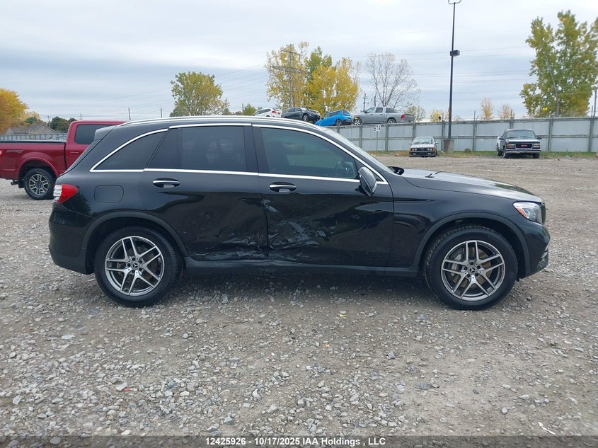 WDC0G4KBXJV098731 2018 MERCEDES-BENZ GLC photo no. 14