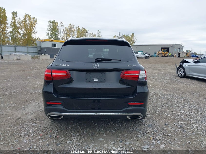 WDC0G4KBXJV098731 2018 MERCEDES-BENZ GLC photo no. 17
