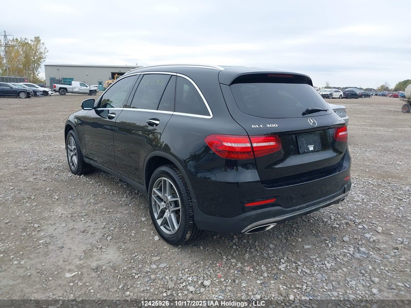 WDC0G4KBXJV098731 2018 MERCEDES-BENZ GLC photo no. 3