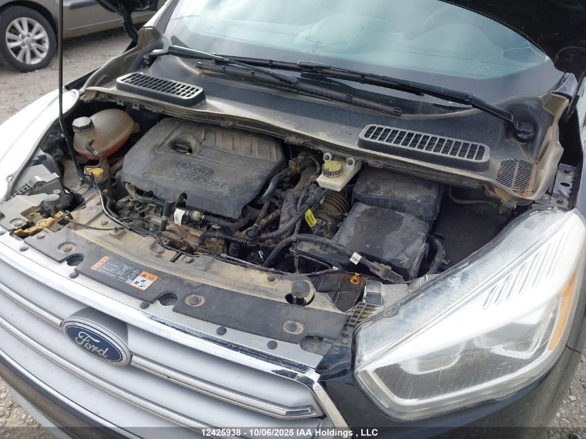 2017 Ford Escape Se VIN: 1FMCU9GD6HUD70139 Lot: 12425938