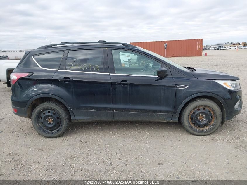 2017 Ford Escape Se VIN: 1FMCU9GD6HUD70139 Lot: 12425938
