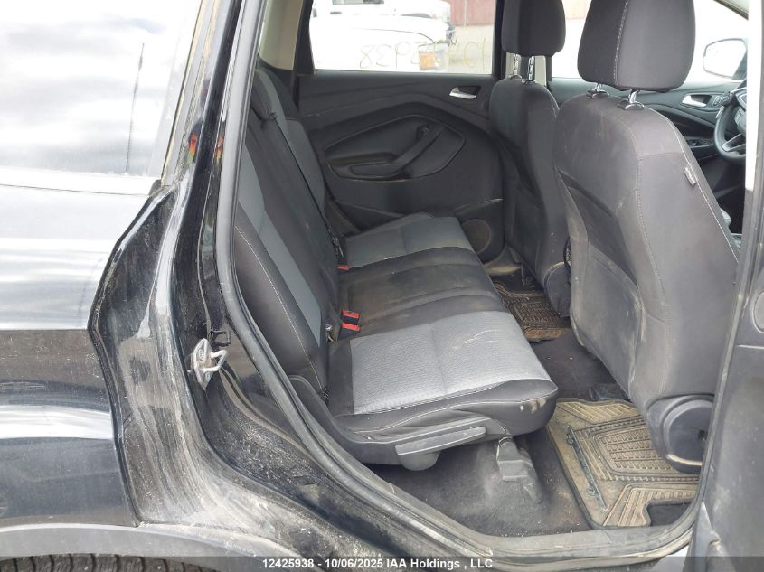 2017 Ford Escape Se VIN: 1FMCU9GD6HUD70139 Lot: 12425938