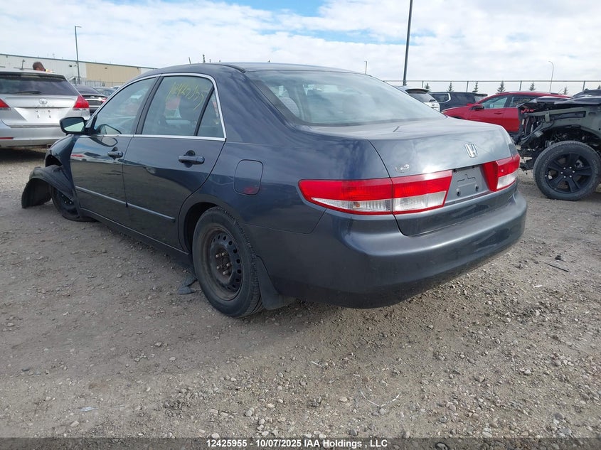 1HGCM56453A818204 2003 HONDA ACCORD photo no. 3