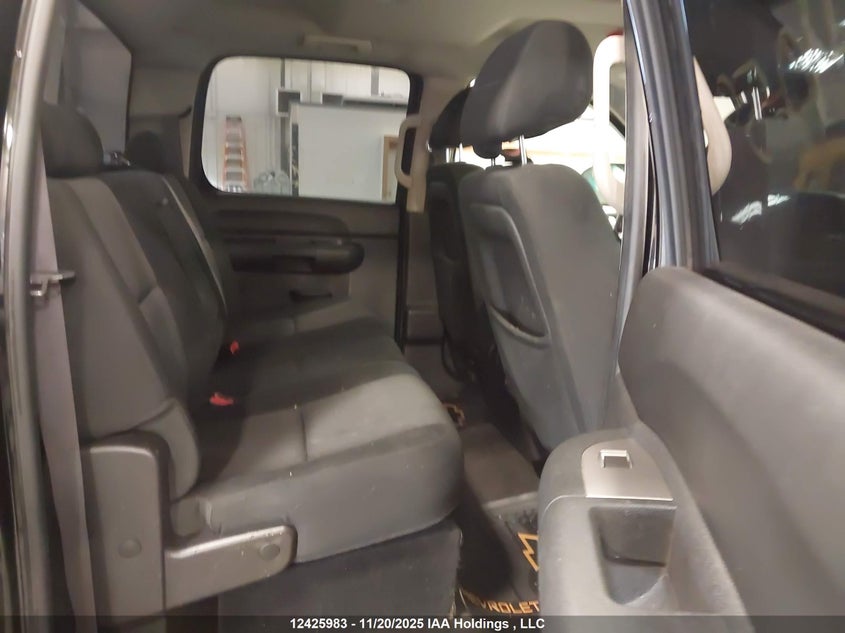 2011 Chevrolet Silverado 1500 Lt VIN: 3GCPKSE32BG409073 Lot: 12425983