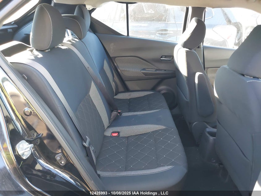 2018 Nissan Kicks S/Sr/Sv VIN: 3N1CP5CU0JL497823 Lot: 12425993