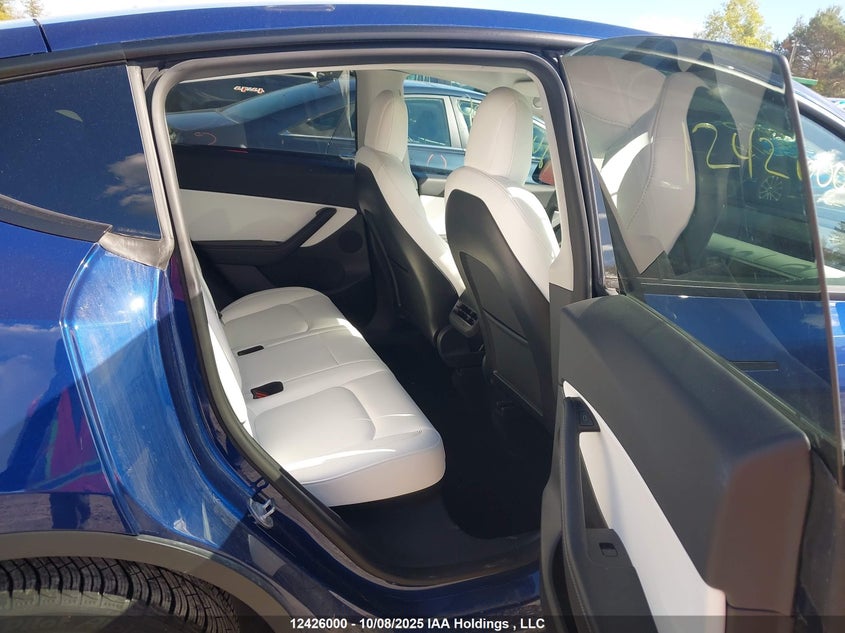 2021 Tesla Model Y Long Range VIN: 5YJYGDEE2MF298620 Lot: 12426000