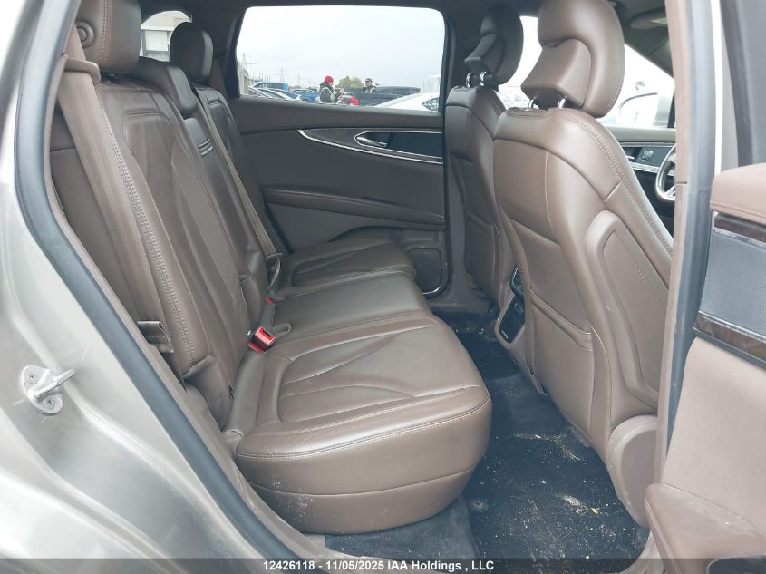 2016 Lincoln Mkx Reserve VIN: 2LMTJ8LR2GBL57658 Lot: 12426118