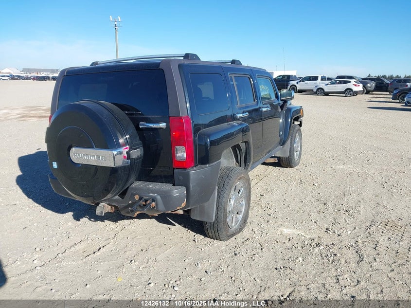 5GTDN13E578114886 2007 HUMMER H3 photo no. 4