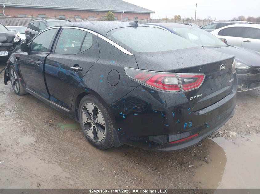 KNAGN4AD3G5096290 2016 KIA OPTIMA photo no. 3