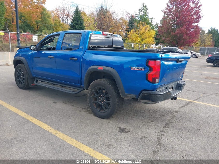 1GCPTEEK3R1146557 2024 CHEVROLET COLORADO photo no. 3