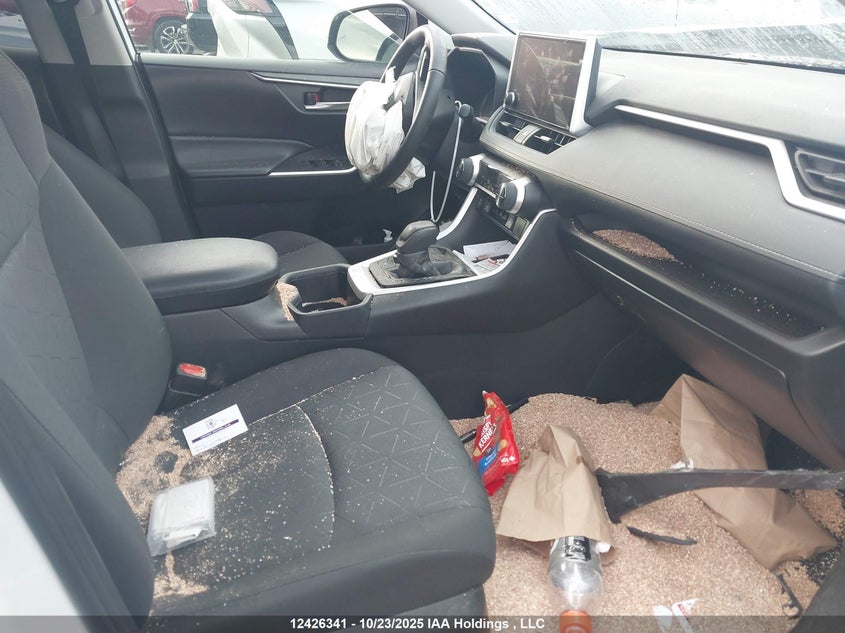 2T3RWRFVXPW163757 2023 TOYOTA RAV 4 photo no. 5