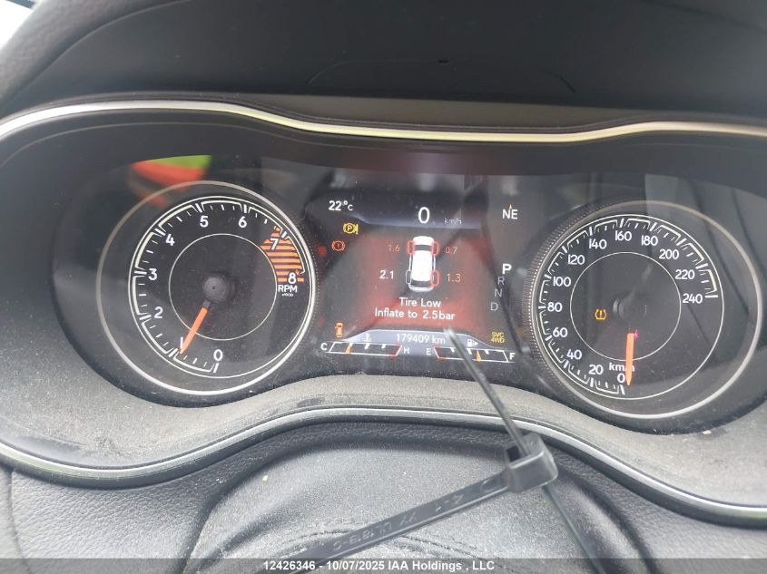 2019 Jeep Cherokee Trailhawk VIN: 1C4PJMBX9KD447676 Lot: 12426346