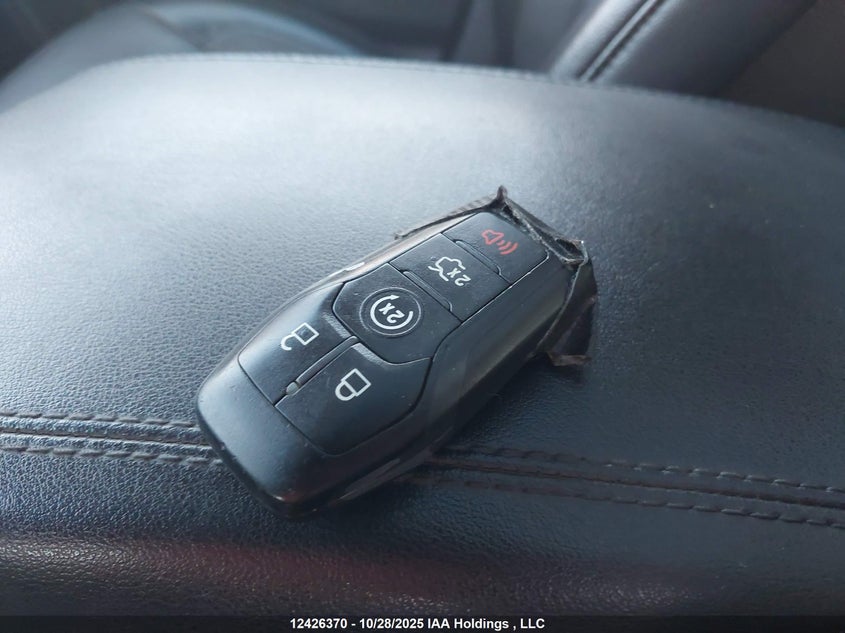 2FMPK3J93GBB00783 2016 FORD EDGE photo no. 11