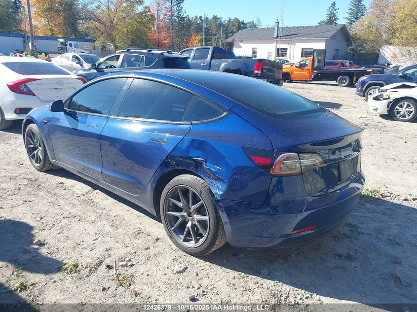 5YJ3E1EB5NF117483 2022 TESLA MODEL 3 photo no. 3
