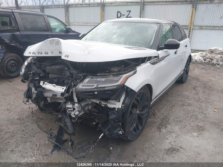 SALYL2RV2JA771567 2018 LAND ROVER RANGE ROVER VELAR photo no. 2