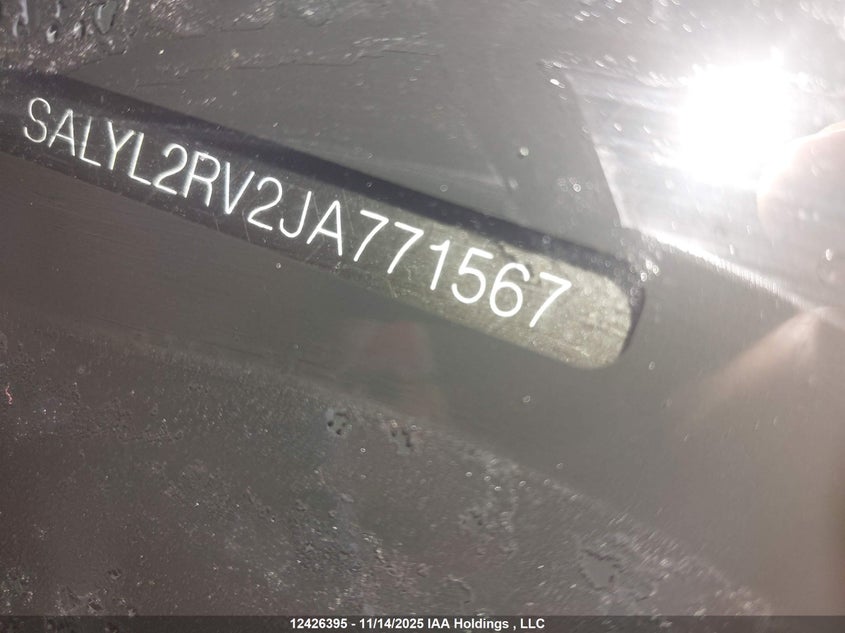 SALYL2RV2JA771567 2018 LAND ROVER RANGE ROVER VELAR photo no. 9