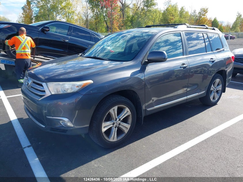 5TDBK3EH3CS146848 2012 TOYOTA HIGHLANDER photo no. 2