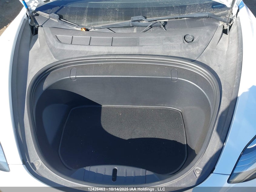 2018 Tesla Model 3 VIN: 5YJ3E1EB9JF182542 Lot: 12426463