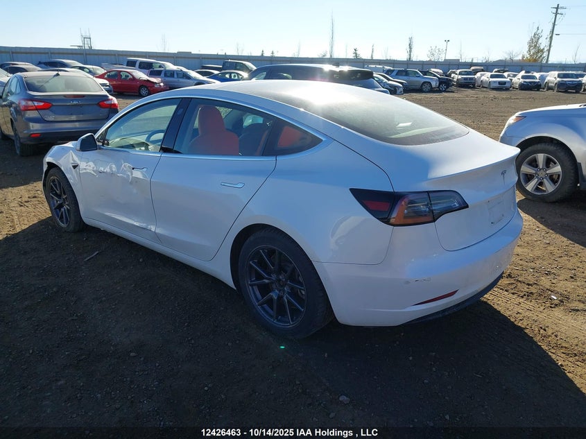 5YJ3E1EB9JF182542 2018 TESLA MODEL 3 photo no. 3