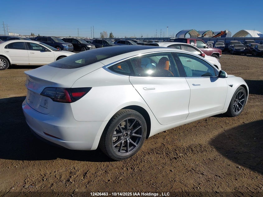 5YJ3E1EB9JF182542 2018 TESLA MODEL 3 photo no. 4