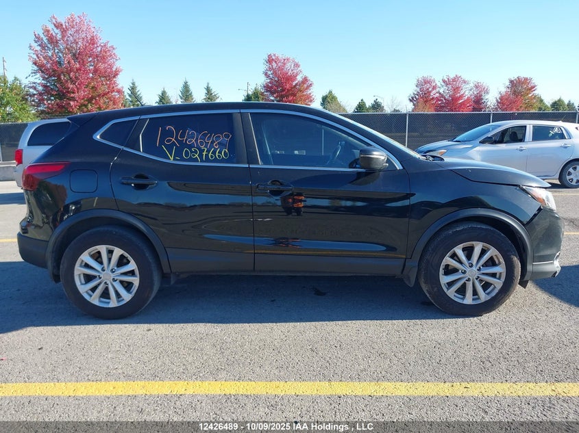 2017 Nissan Qashqai VIN: JN1BJ1CPXHW027660 Lot: 12426489