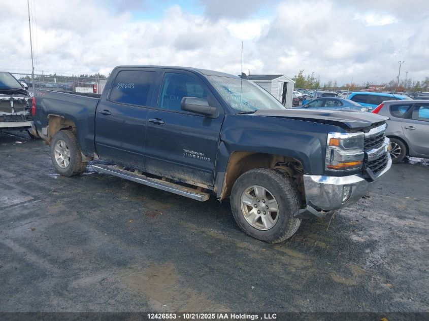 3GCUKREC4JG257677 CHEVROLET SILVERADO Photo 1