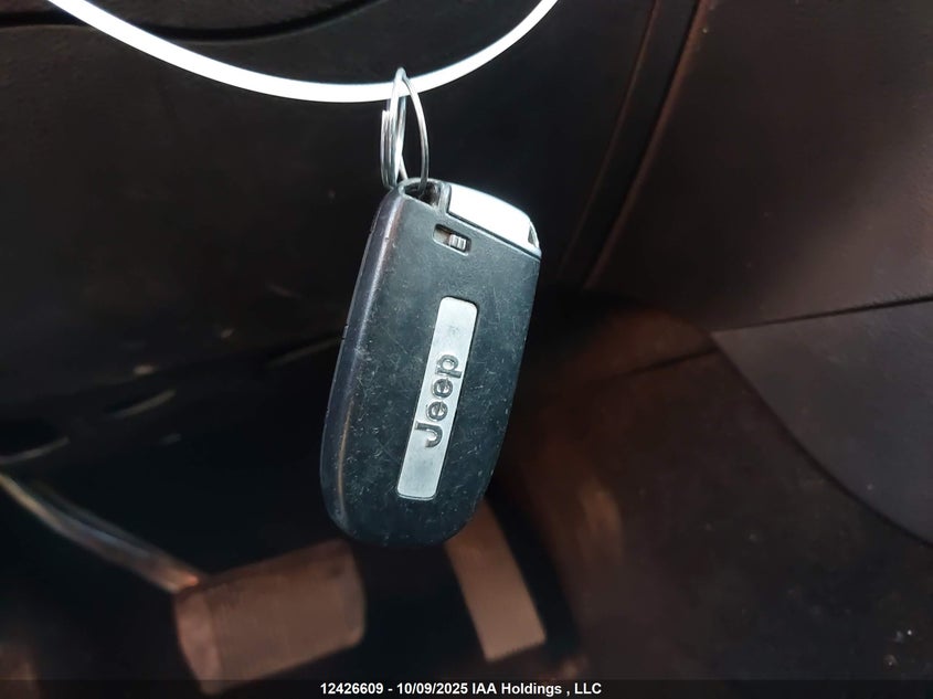 1C4RJFBG7KC795812 2019 JEEP GRAND CHEROKEE photo no. 11
