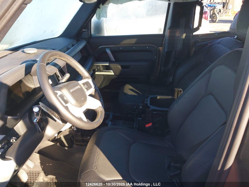 SALE27EU2R2268076 2024 LAND ROVER DEFENDER photo no. 5