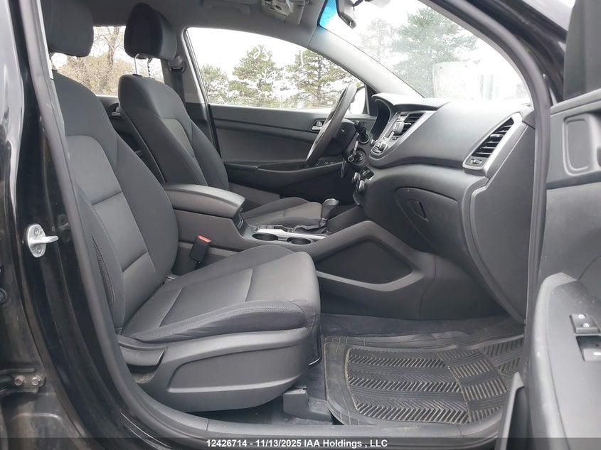 KM8J23A42JU635759 2018 HYUNDAI TUCSON photo no. 5