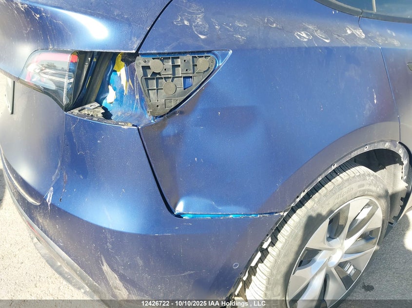 7SAYGDEE0NF573003 2022 TESLA MODEL Y photo no. 21