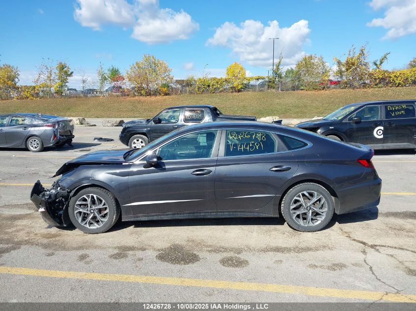 2022 Hyundai Sonata Preferred VIN: 5NPEG4JA4NH144581 Lot: 12426728