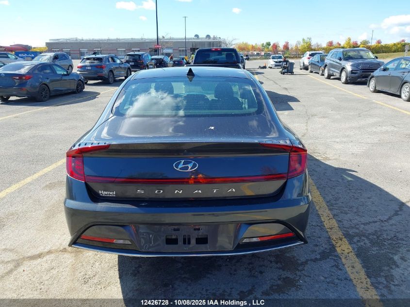 2022 Hyundai Sonata Preferred VIN: 5NPEG4JA4NH144581 Lot: 12426728