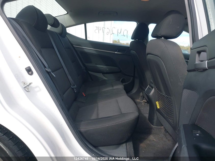 KMHD84LF9JU668967 2018 HYUNDAI ELANTRA photo no. 8