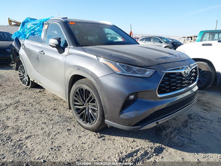 5TDKDRBH4RS529241 2024 TOYOTA HIGHLANDER photo no. 5