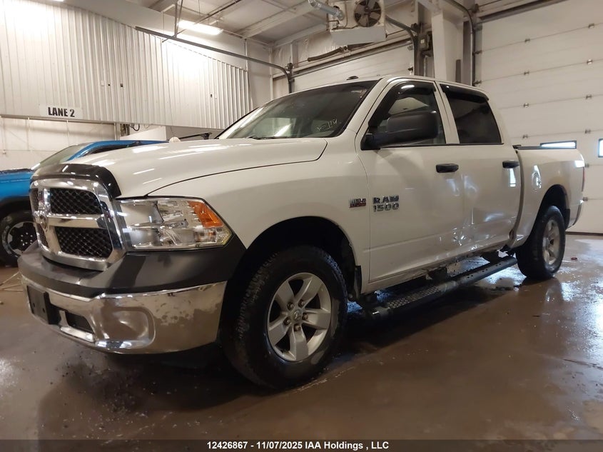 3C6RR7KT1JG167453 2018 RAM 1500 photo no. 2