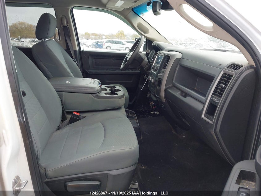 3C6RR7KT1JG167453 2018 RAM 1500 photo no. 5