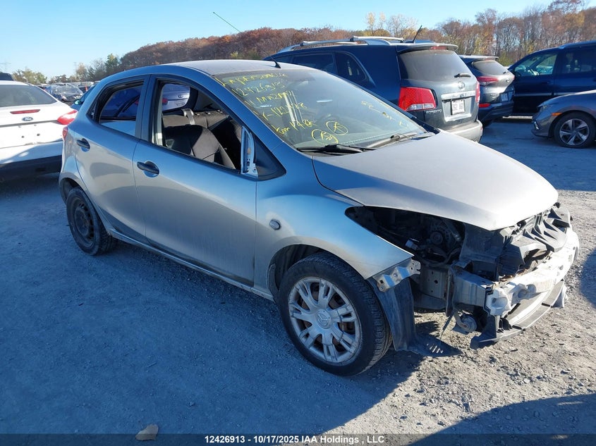 JM1DE1HY2B0122428 2011 MAZDA 2 photo no. 24