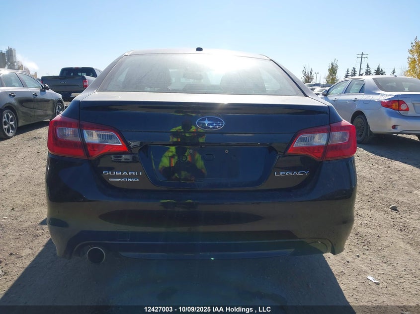 2015 Subaru Legacy 2.5I Limited Package VIN: 4S3BNCL67F3009197 Lot: 12427003